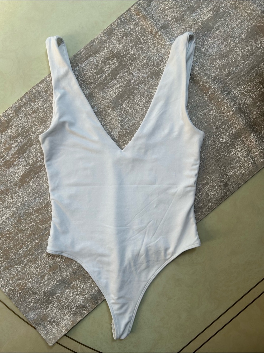 Babaton women’s bodysuit